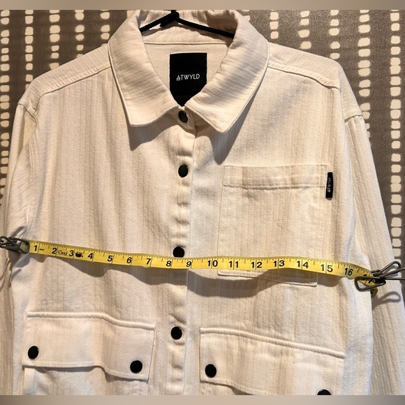 Atwyld White Denim Jacket Size Medium - Picture 8 of 10